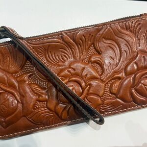 Patricia Nash St Croce Tooled Leather Wristlet Wallet